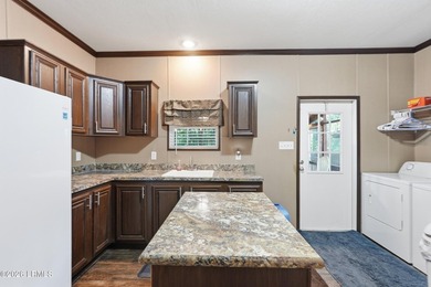 One of the most impeccably maintained and thoughtfully updated - photo 26