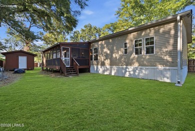 One of the most impeccably maintained and thoughtfully updated - photo 39