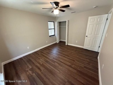 Welcome to sunny Florida living in this completely remodeled - photo 4
