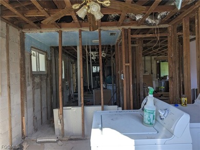 ***CASH ONLY*** Handyman Special, Home is being offered AS-IS - photo 11