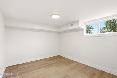 Completely renovated and move-in ready 3-bedroom, 2-bath ranch - photo 19