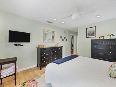 2BR/2BA villa in a maintained 55+ community with a brand-new - photo 20