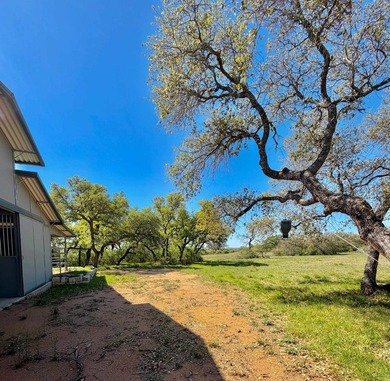 38 +/- acres in Sendero Ridge- horse ready, private & - photo 21