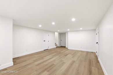 Completely renovated and move-in ready 3-bedroom, 2-bath ranch - photo 21