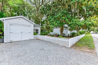 Welcome to 1311 North Street, a beautifully maintained - photo 24