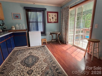 Looking for a big home with lots of space and storage? Here it - photo 27