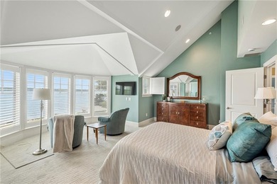 Perched on a private 2-acre waterfront lot in sought-after Plum - photo 29
