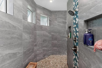 Built to withstand Florida's toughest conditions, this - photo 37