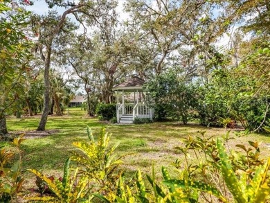 2BR/2BA villa in a maintained 55+ community with a brand-new - photo 41