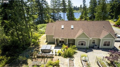 Quality and elegance to be found in this custom home built in - photo 1