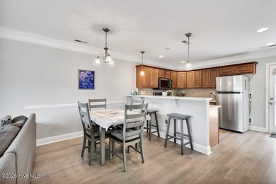 Easy living in Grayson Park with this one-level brick townhome - photo 8