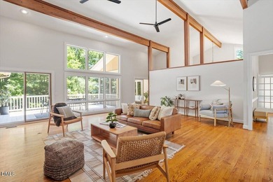 Sprawling, light-filled ranch with a full walk-out basement in - photo 8