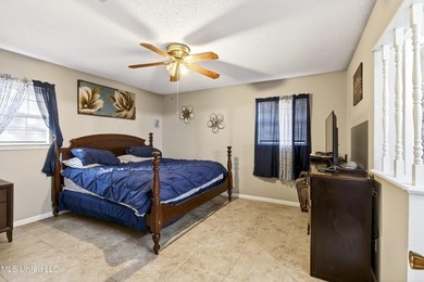 This spacious 3-bedroom, 2-bath home offers a rare opportunity - photo 11