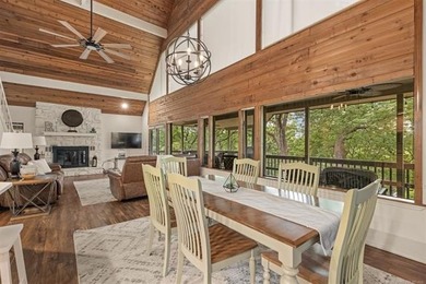 Experience the ultimate lakefront retreat on beautiful Fort - photo 12