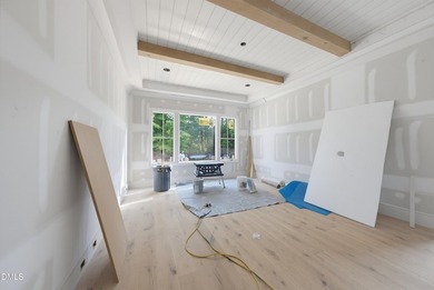 Crafted by Wagoner Homes, this extraordinary 5,032-square-foot - photo 13
