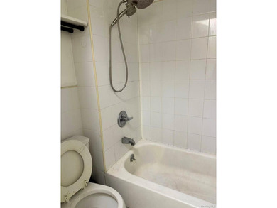 Welcome to 39-21 Janet Place, ideally located in the heart of - photo 16