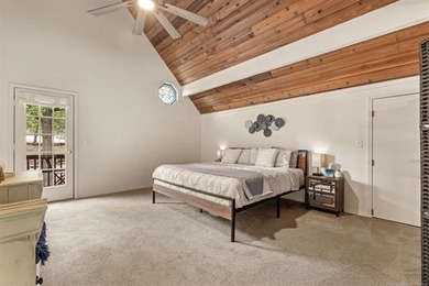 Experience the ultimate lakefront retreat on beautiful Fort - photo 21