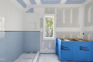 Crafted by Wagoner Homes, this extraordinary 5,032-square-foot - photo 26