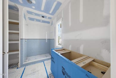 Crafted by Wagoner Homes, this extraordinary 5,032-square-foot - photo 27