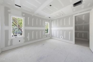Crafted by Wagoner Homes, this extraordinary 5,032-square-foot - photo 28