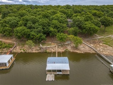 Experience the ultimate lakefront retreat on beautiful Fort - photo 33