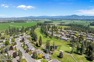 True single level living in this lovely zero-entry home in the - photo 35