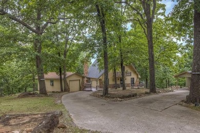 Experience the ultimate lakefront retreat on beautiful Fort - photo 36