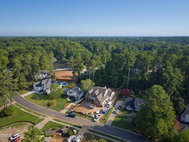 Crafted by Wagoner Homes, this extraordinary 5,032-square-foot - photo 40