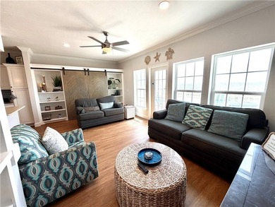 Welcome to a beautifully refreshed townhome designed for those - photo 10