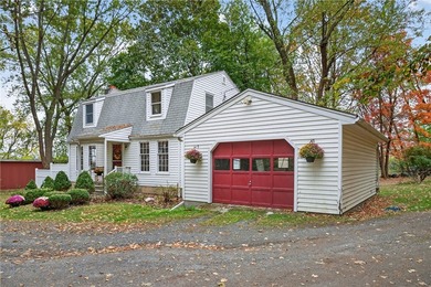 Perfectly positioned just minutes from the heart of Penn Yan and - photo 1