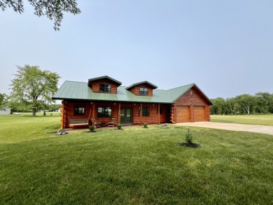 Lake Home For Sale in Sullivan, Illinois