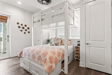 Welcome to effortless coastal living in this beautifully - photo 9