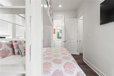 Welcome to effortless coastal living in this beautifully - photo 10