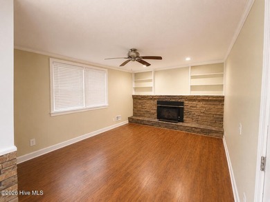 Charming 3-bedroom, 2-bath home located in the highly desirable - photo 6
