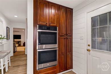 WELCOME HOME to Mayfair II, one of Savannah's most established - photo 15