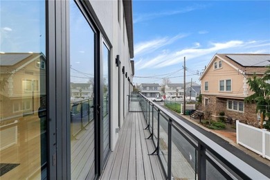 New Construction Home ! One house left for sell ! Every detail - photo 32