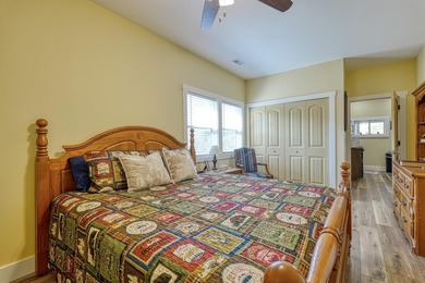 Welcome to this like new custom-built cottage where waterfront - photo 32