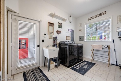 Welcome to this charming and inviting Mini-Ranch located in the - photo 33