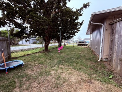 Rare Brookings Investment Opportunity! Two detached homes on one - photo 34