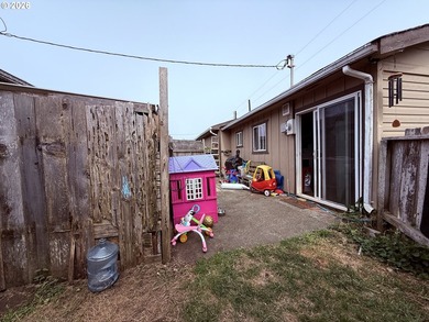 Rare Brookings Investment Opportunity! Two detached homes on one - photo 35