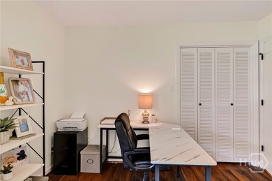 WELCOME HOME to Mayfair II, one of Savannah's most established - photo 48