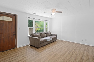 A great opportunity to own an affordable home in a competitive - photo 3