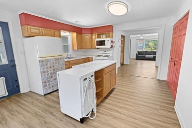 A great opportunity to own an affordable home in a competitive - photo 7