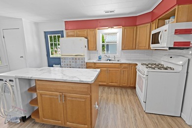 A great opportunity to own an affordable home in a competitive - photo 8