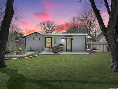 Additional listing photo 1