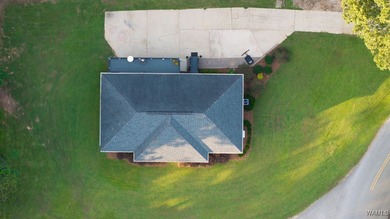 WATERFRONT LIVING ON LAKE TUSCALOOSA offering a quiet retreat