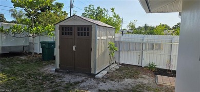 This Beautiful property is offering 3 spacious bedrooms, 2 baths - photo 11