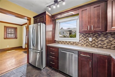 WELCOME to 24 Martinot Ave, where CLASSIC CHARM & CHARACTER meet - photo 16