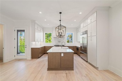 ** READY NOW - NEW CONSTRUCTION IN DOWNTOWN ALPHARETTA ** A+