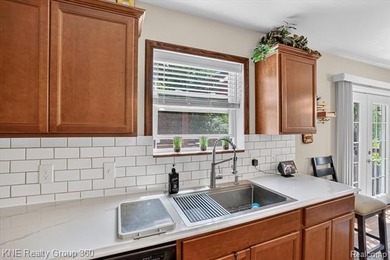 Welcome to 7067 Glenmeadow Court, where modern comfort, generous - photo 19